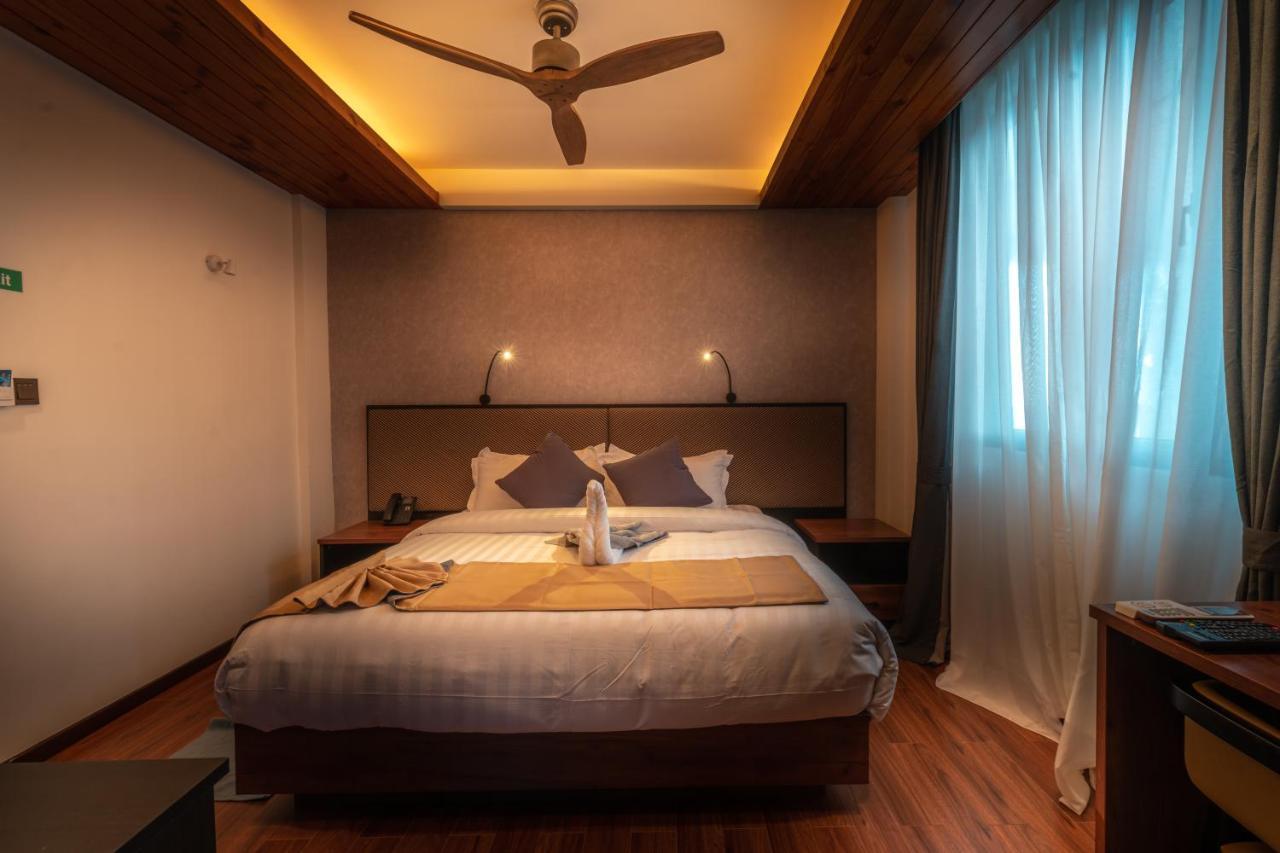 Chen Beach Inn Hulhumale Bagian luar foto